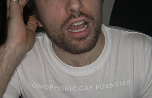 HOMOPHOBIC GAY PORNSTAR (Close-up)